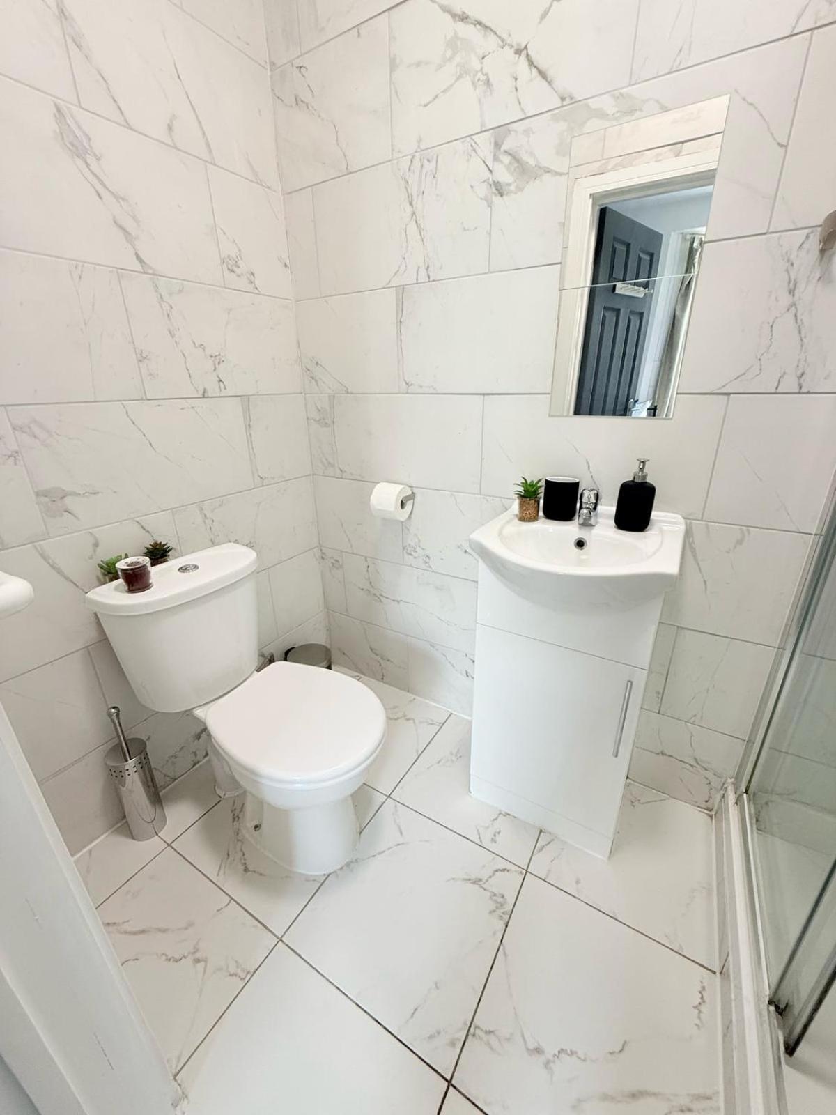 Tottenham En Suites Guest Rooms London Exterior photo